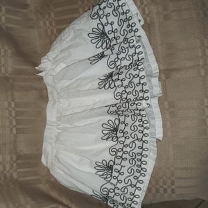 Oshkosh White Embroidered Skirt (0262) 💥